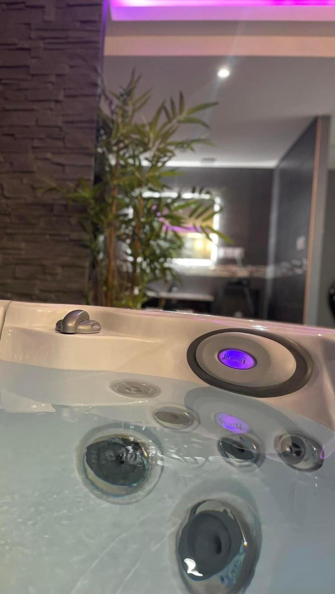 O Venus Spa Sin-le-Noble Exterior photo