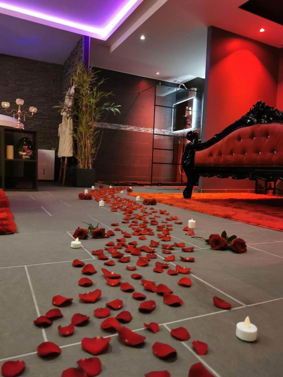 O Venus Spa Sin-le-Noble Exterior photo